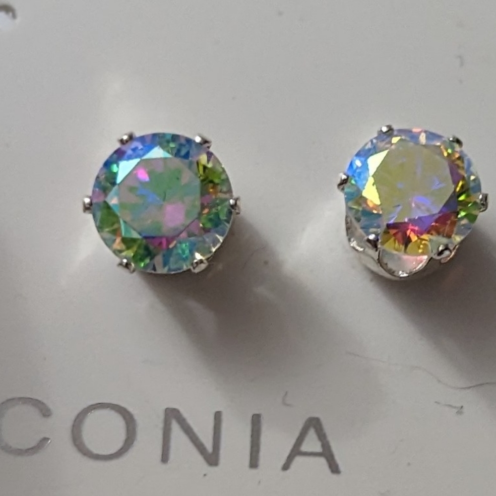Cubic Zirconia Studs